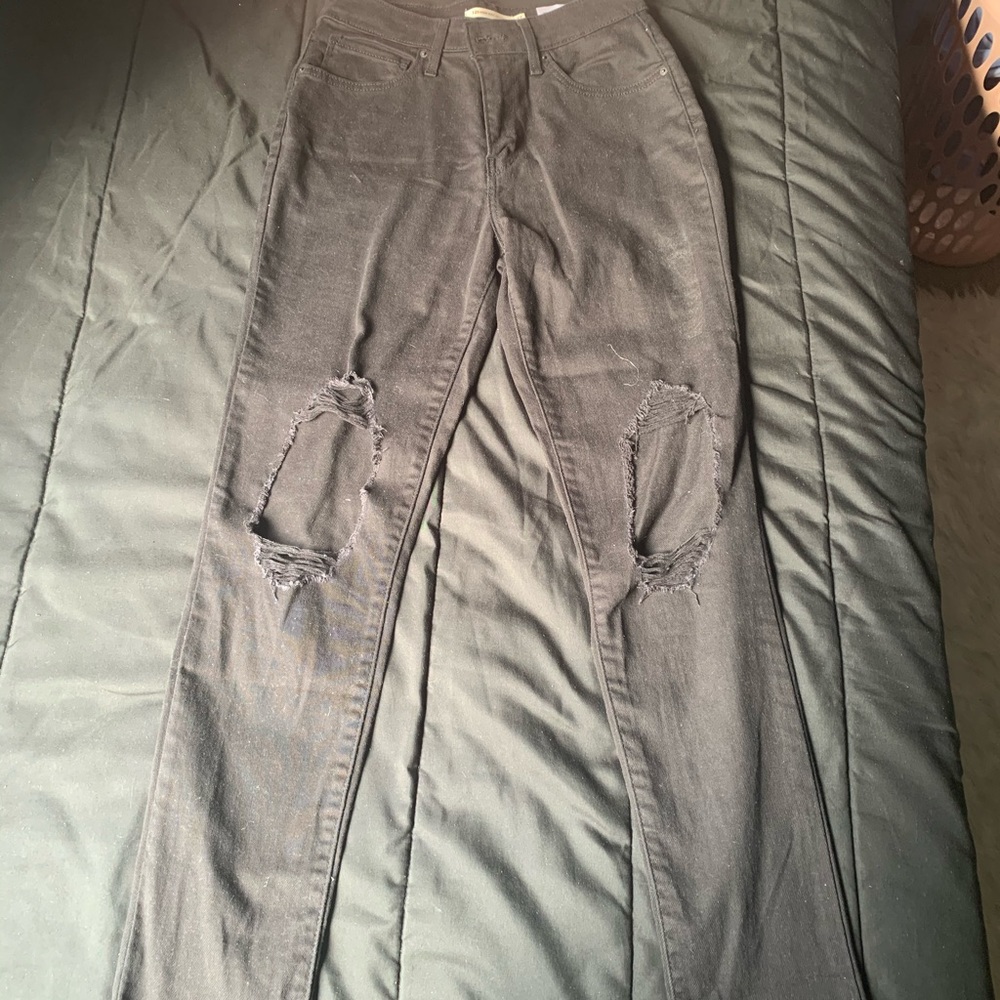 High waisted Levi jeans